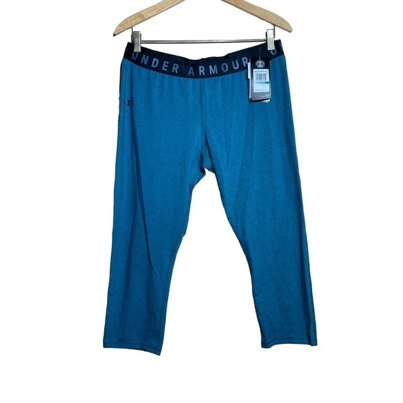 NWT! Under Armour Cropped Legging. Women's XL. - Picture 1 of 4